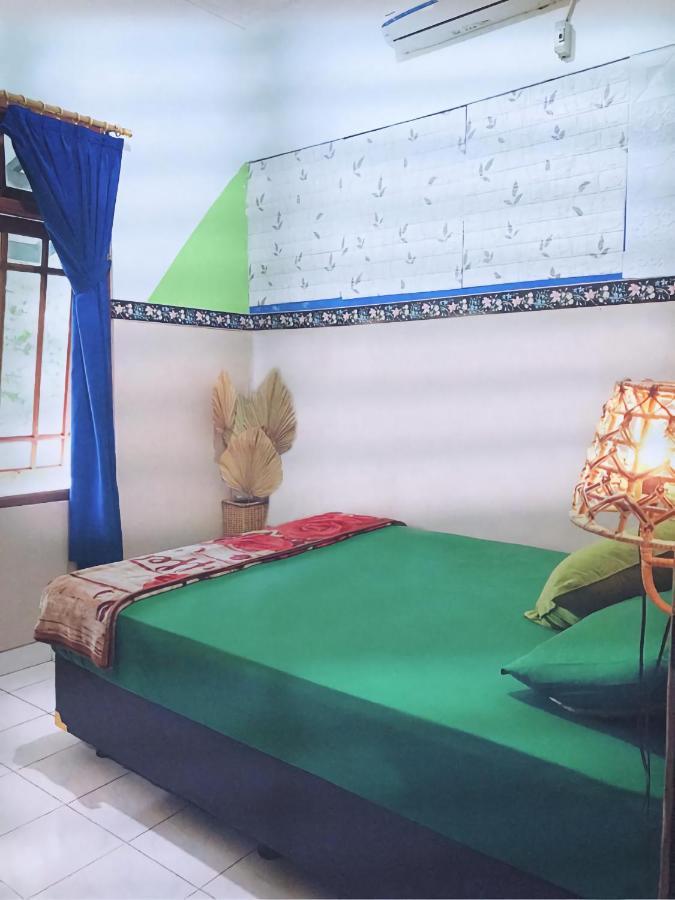 יוגיאקרטה Glory Homestay מראה חיצוני תמונה