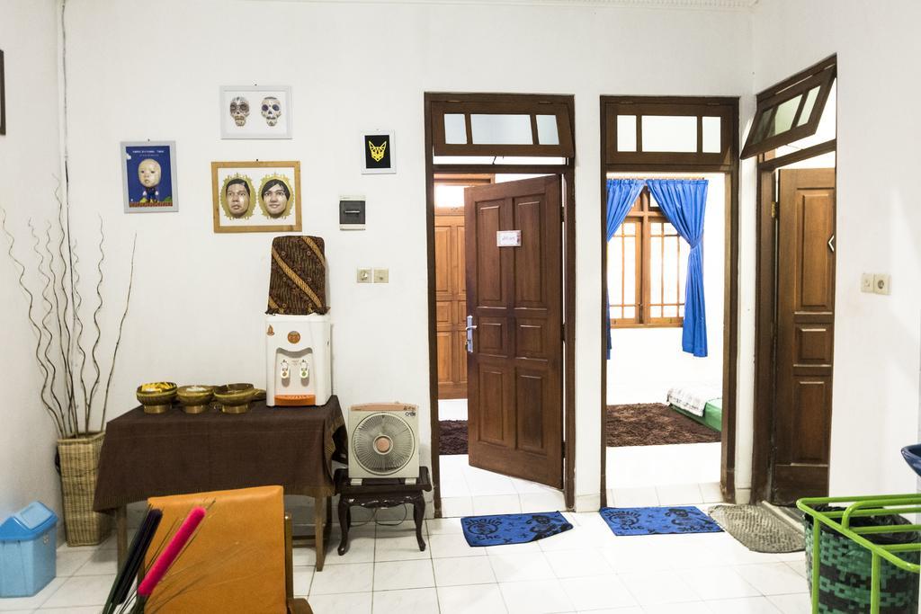 יוגיאקרטה Glory Homestay מראה חיצוני תמונה